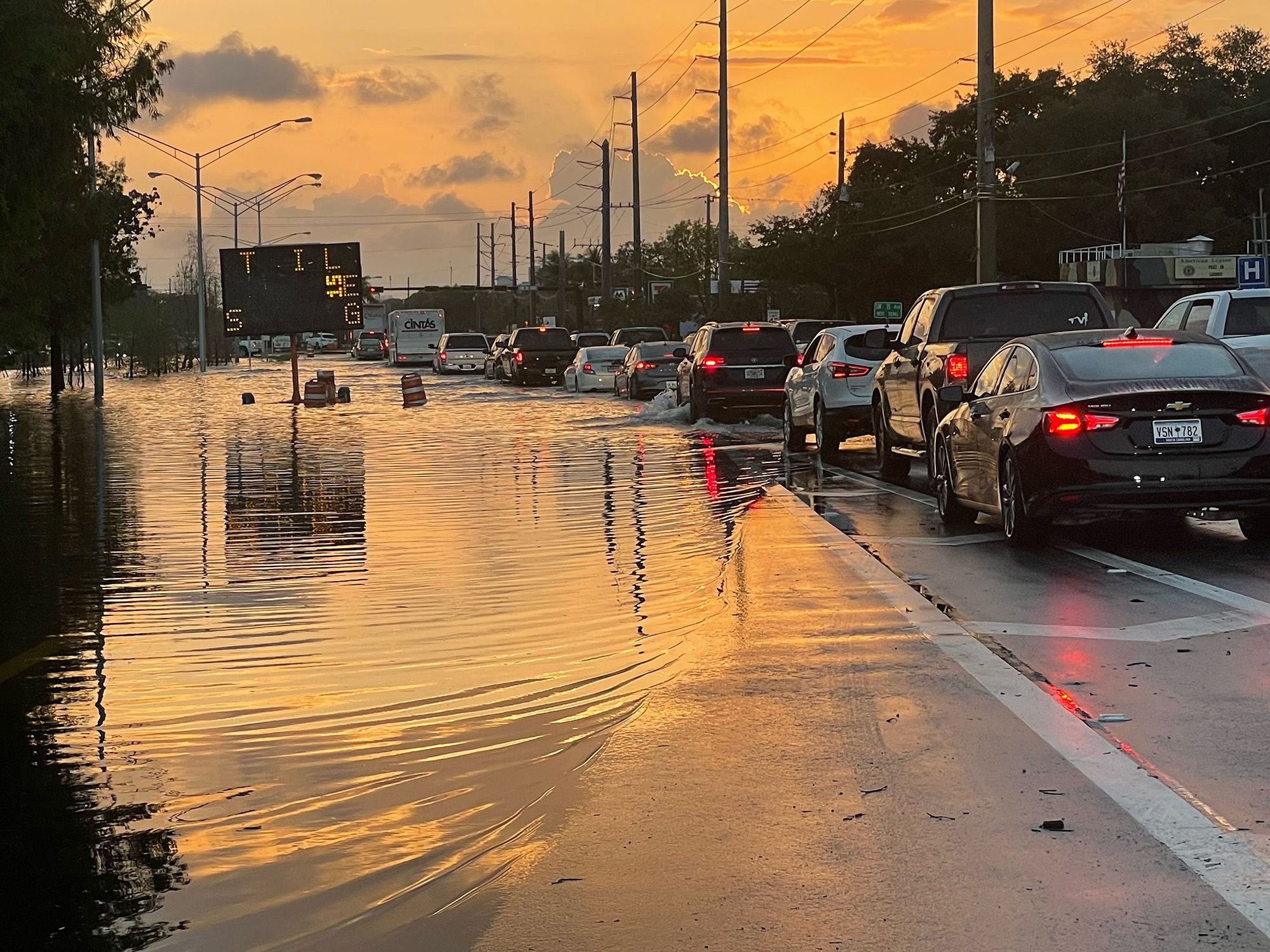 Historic rain hits South Florida: schools and the Fort Lauderdale airport close