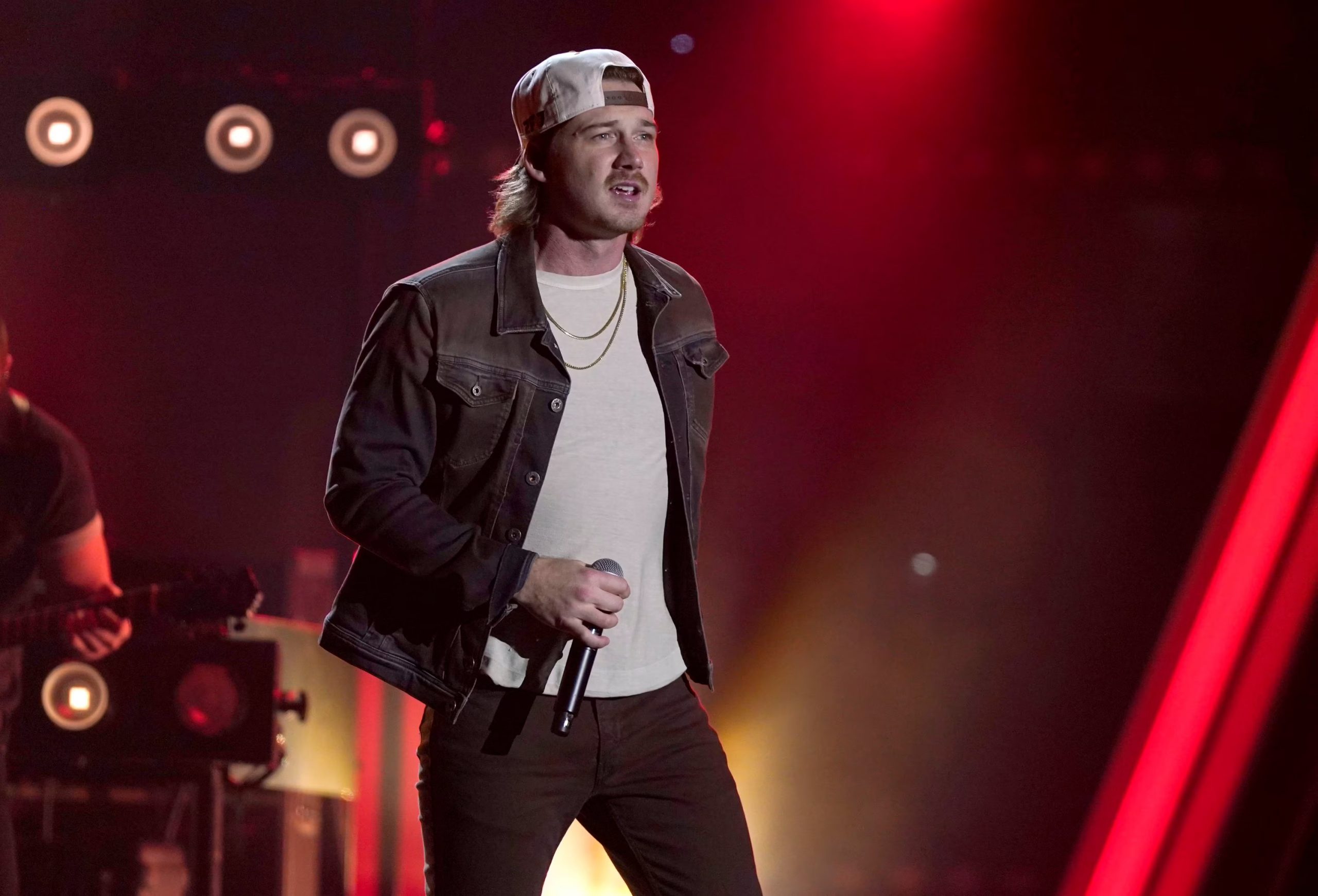 Woman sues Morgan Wallen over concert cancellation 