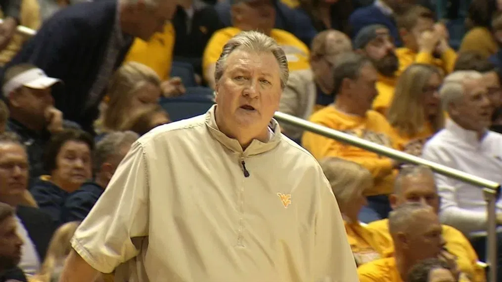 WVU men's basketball coach Bob Huggins apologizes for using homophobic slur on radio show 