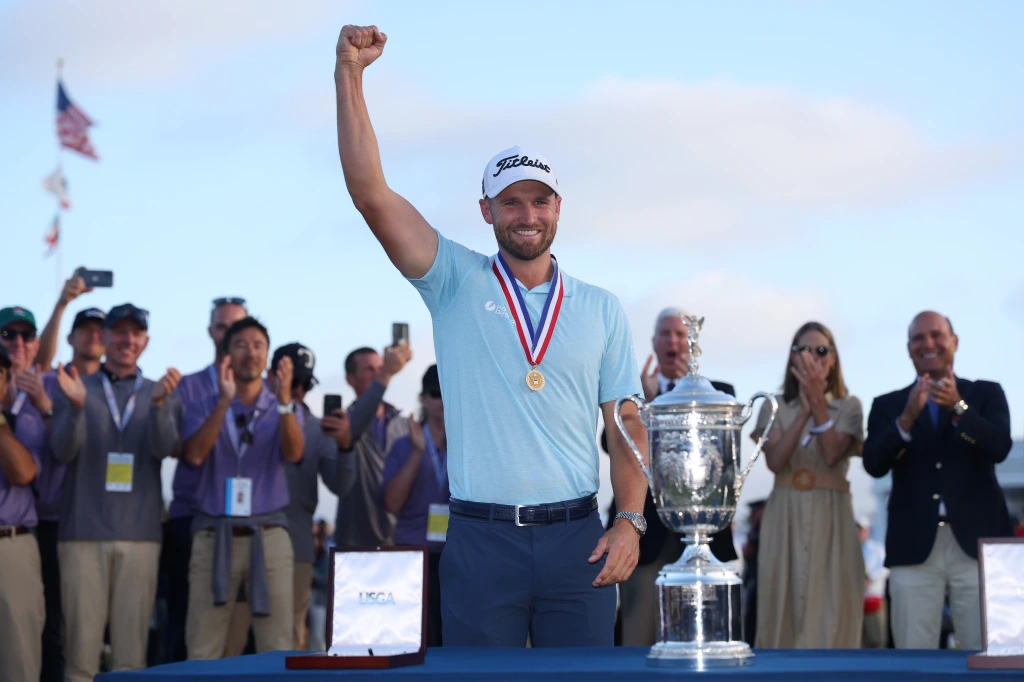 Wyndham Clark holds off Rory McIlroy to win US Open