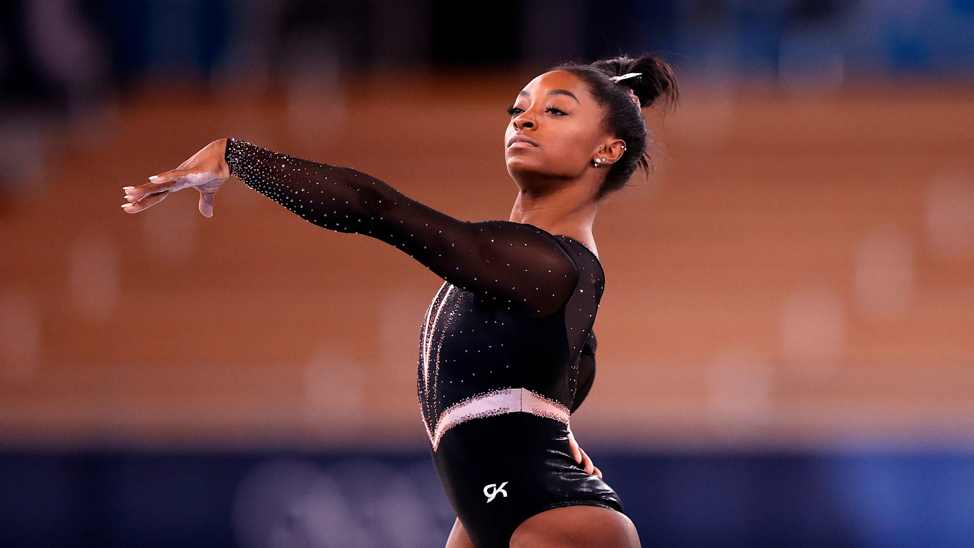 Simone Biles impresses during official practice at the 2023 U.S. Classic