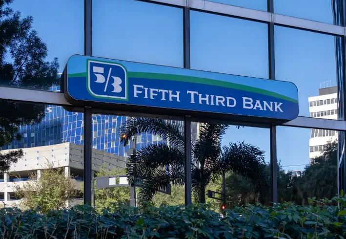 Fifth Third Bancorp Review – Distracted Driving Assessment – Current Grade F