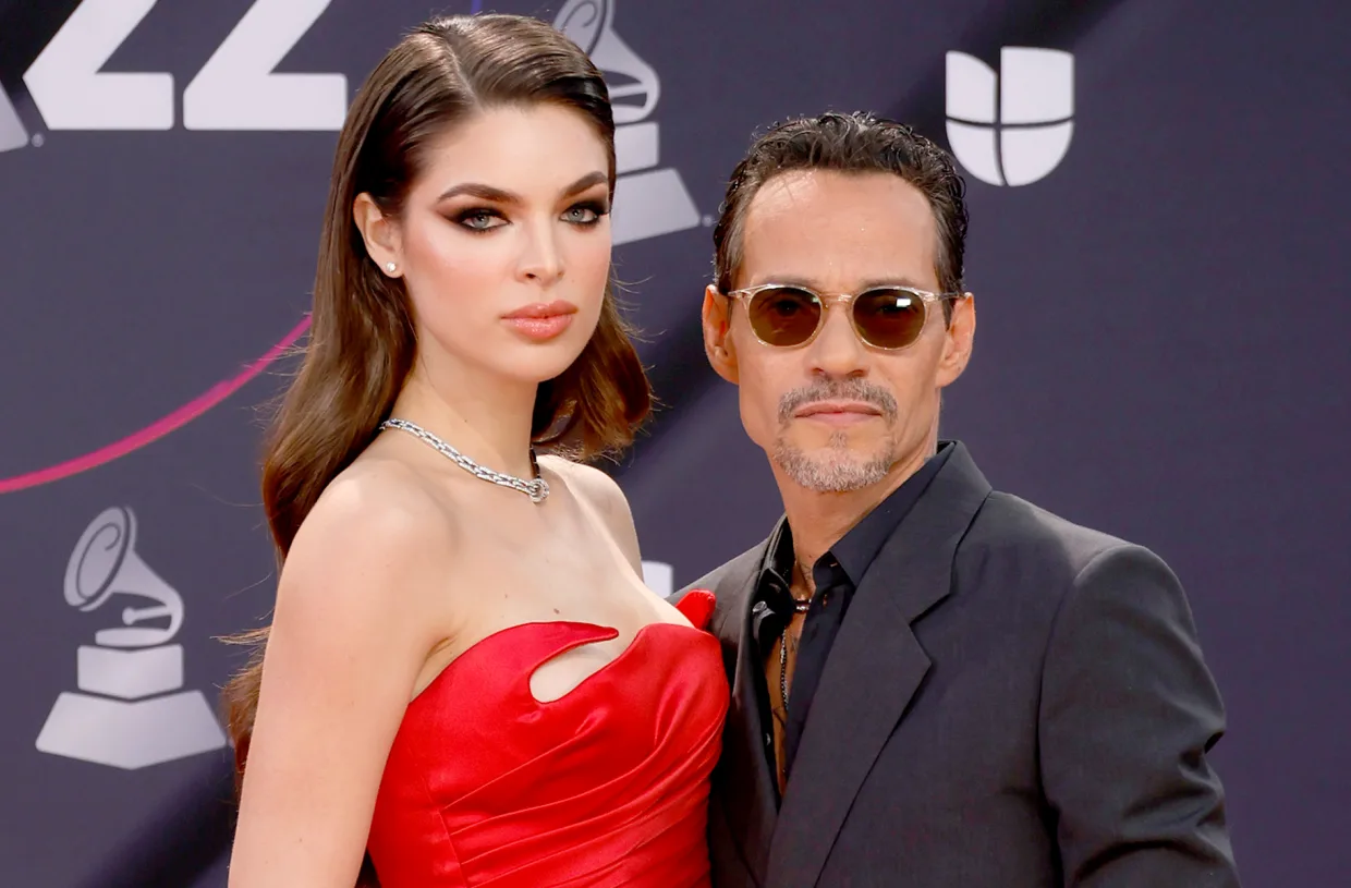 Marc Anthony Marries Fiancée Nadia Ferreira in Star-Studded Miami Wedding