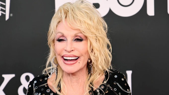 Dolly Parton Reveals Her Rock Album Will Feature Stevie Nicks, Paul McCartney, John Fogerty and More