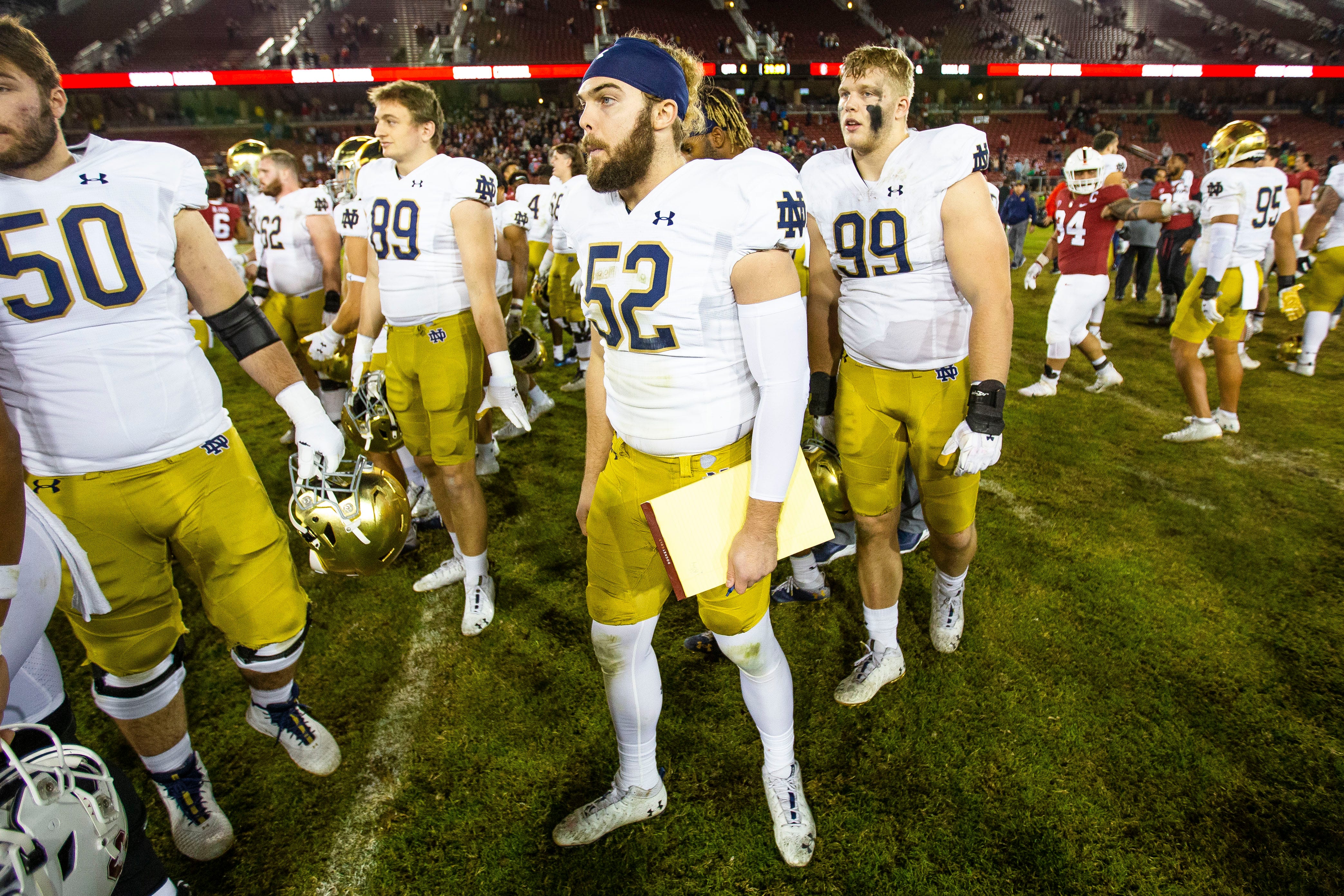 Notre Dame defense adds another reinforcement with return of linebacker Bo Bauer in 2022